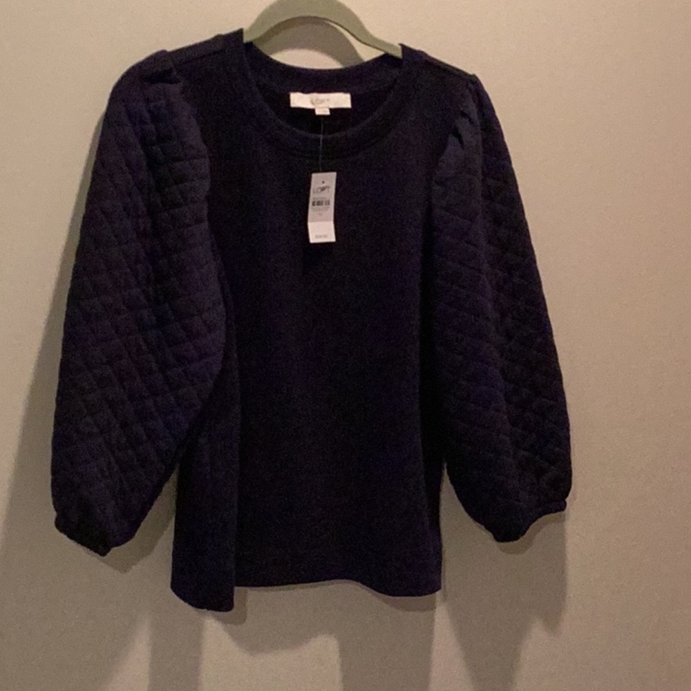 NWT loft navy top size med